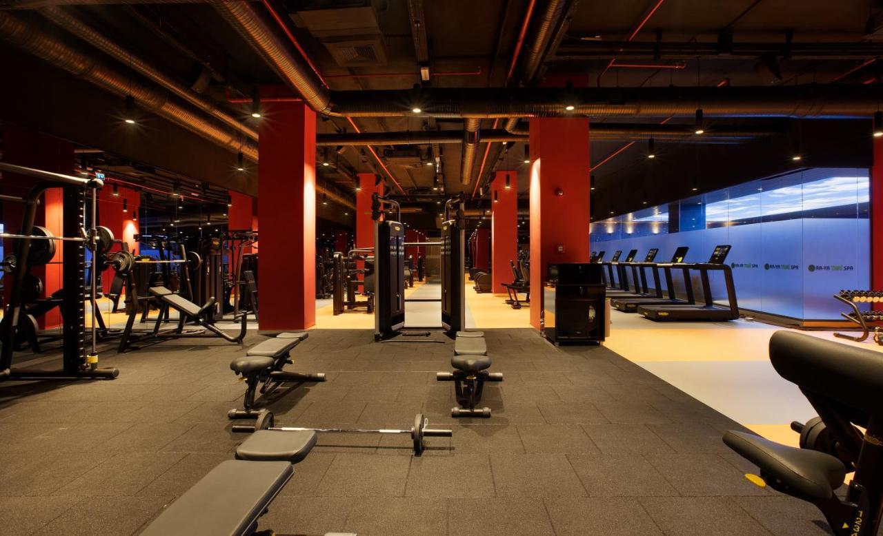 Ibis Styles Istanbul Merter Istambul Exterior foto The gym at the hotel
