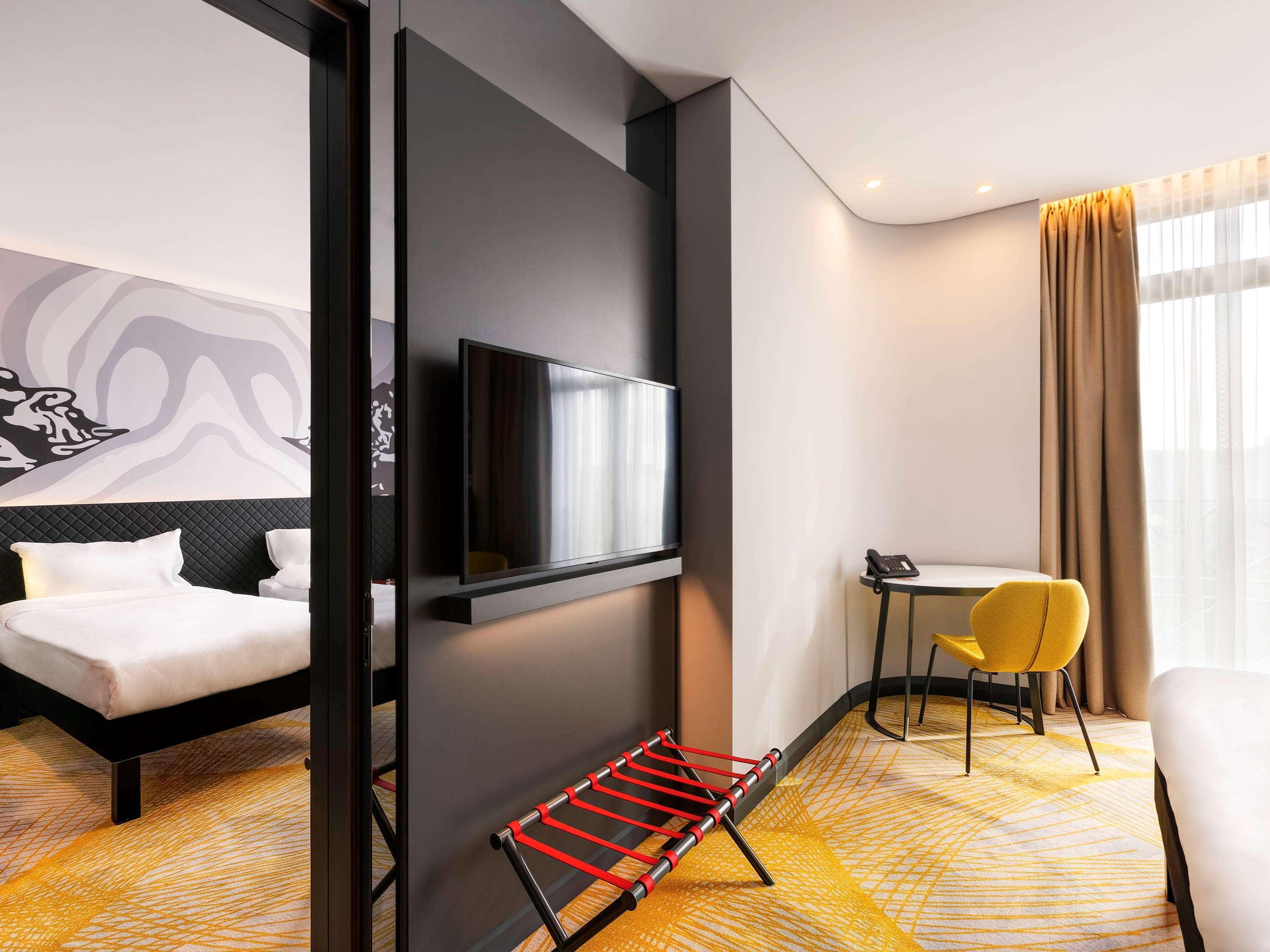 Ibis Styles Istanbul Merter Istambul Exterior foto A room at the hotel
