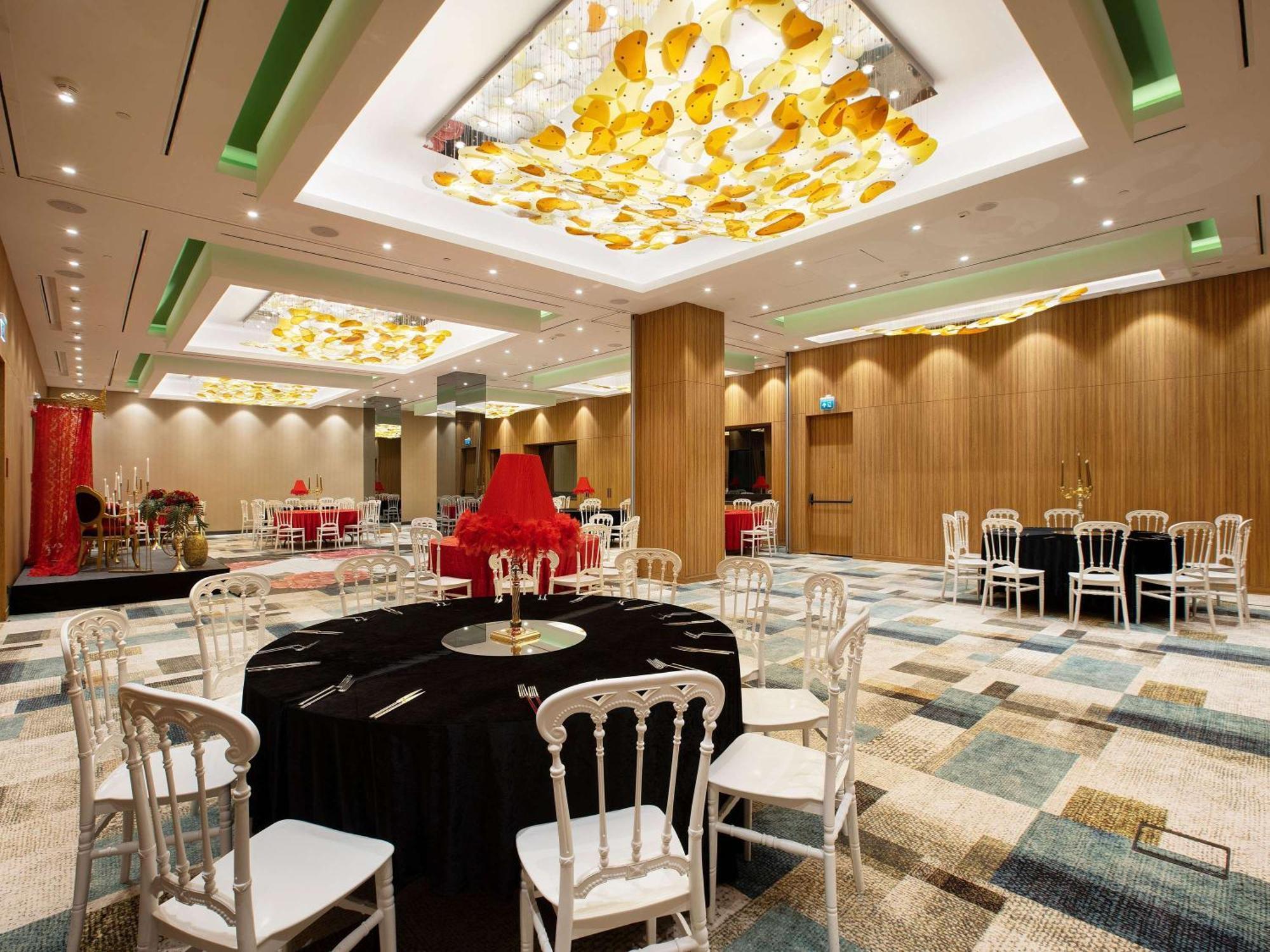 Ibis Styles Istanbul Merter Istambul Exterior foto The ballroom
